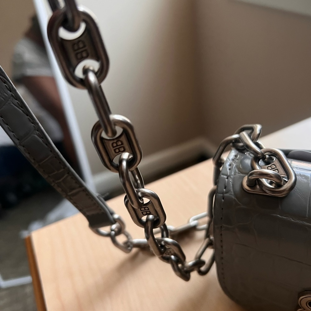 Balenciaga Gray Croc-Embossed Chain Crossbody Bag - Picture 4 of 5